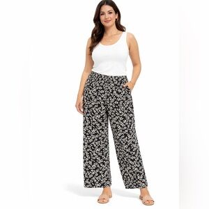 Loft, Black and White Wide leg Leaf Print Pants pull on , Size M